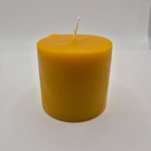 87 Bičių vaško žvakė „Žema klasikinė cilindrinė“