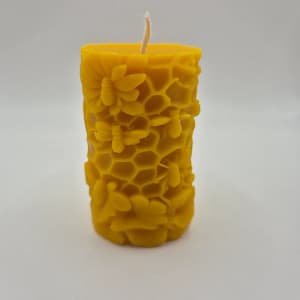 97-1.webp Bičių vaško žvakė „Gėlės ir bitės“