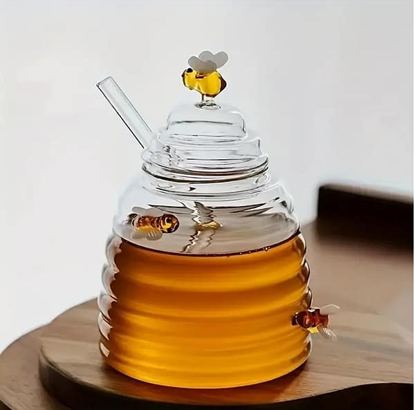 stiklainis su bite medaus stiklainis su bite