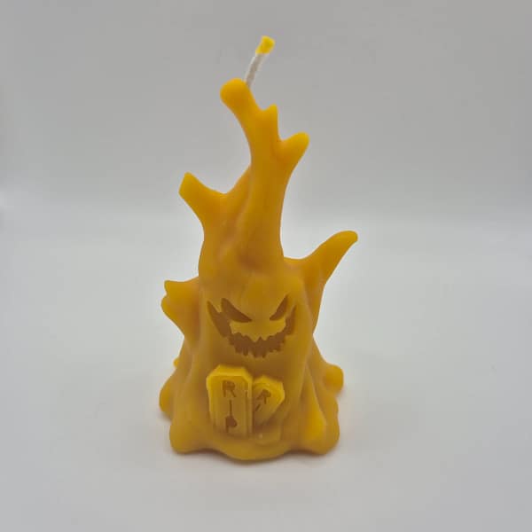 69-1.webp Bičių vaško žvakė „Vaiduoklio medis“